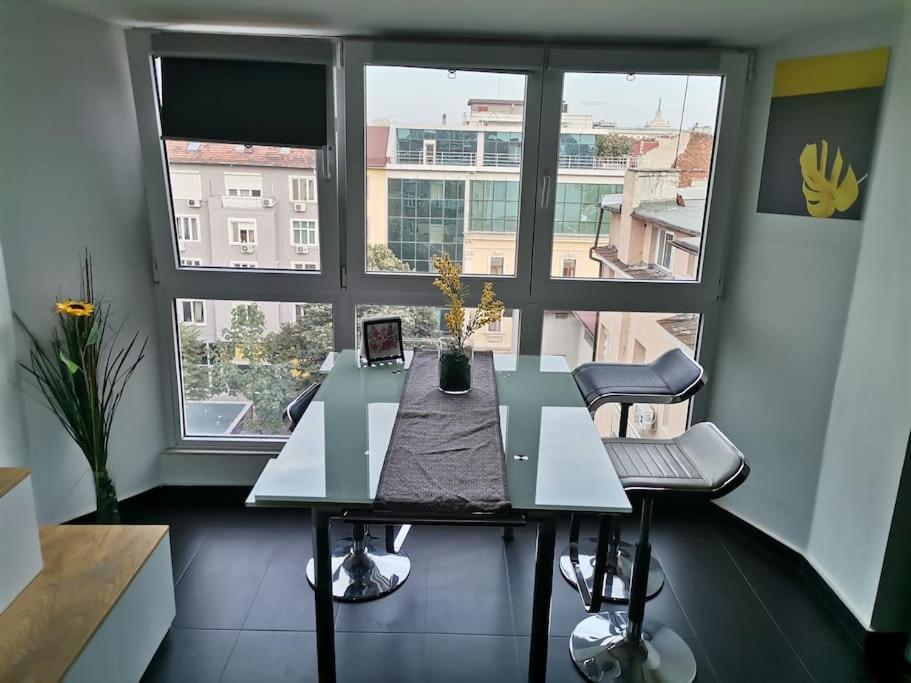 Sky-View Apartmentin Perfect City Center Σόφια Εξωτερικό φωτογραφία